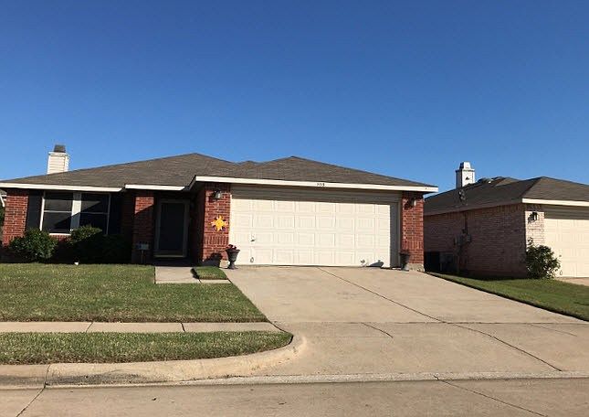 1st image of 908 Rose Crystal Way