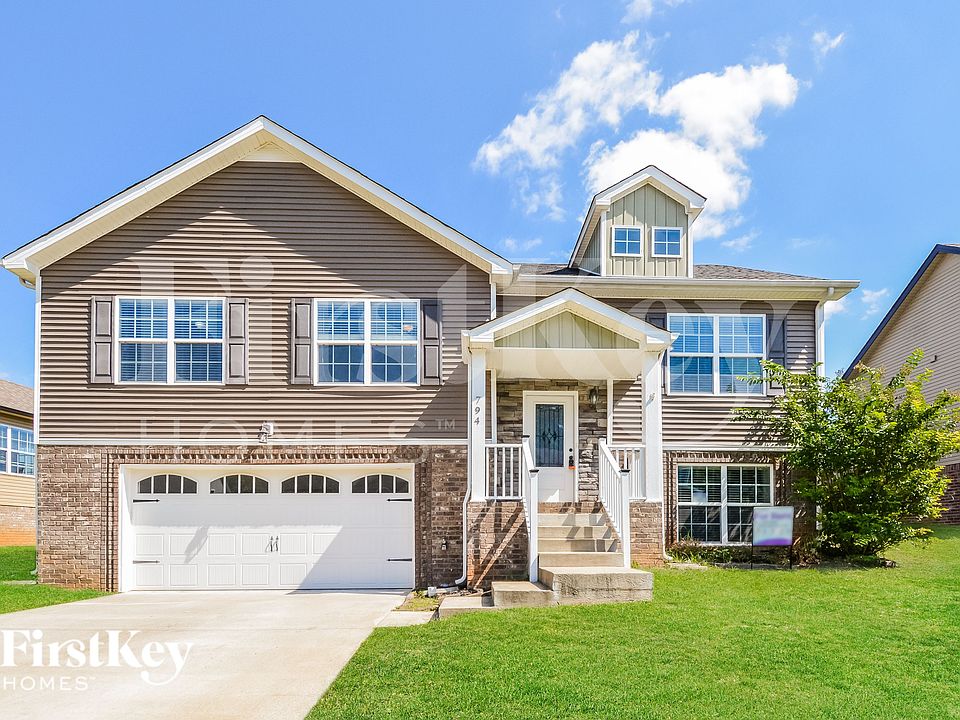 1st image of 794 Banister Dr