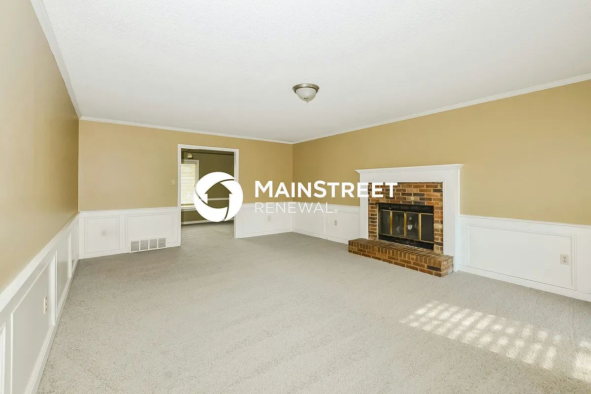 Living Room - 4090 Barnstable Cv