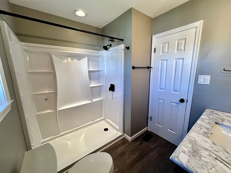 964 Wasserman Dr — Photo 16