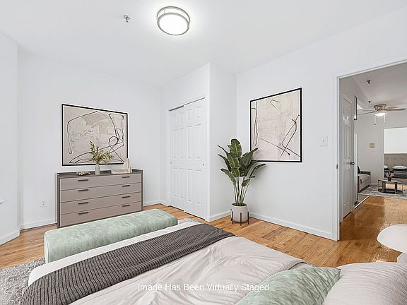 5th image of 1062 Bergen St APT 1B