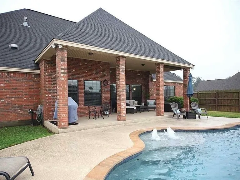247 Hannah Ln — Photo 10