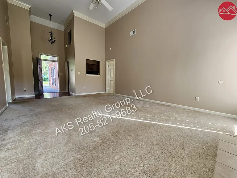 2045 Forest Lakes Ln — Photo 4