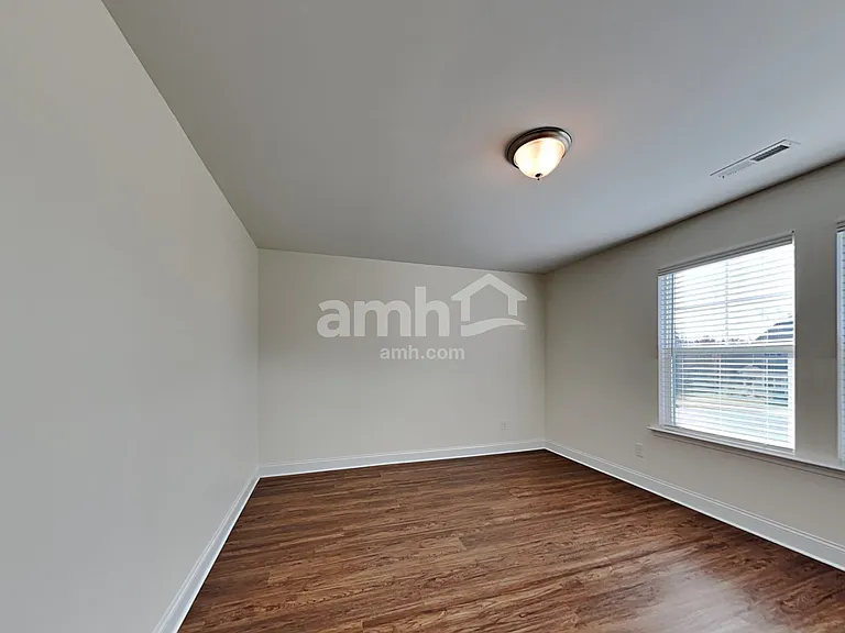 111 Samara Ln — Photo 12