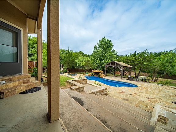 3rd image of 2785 S Lakeview Dr