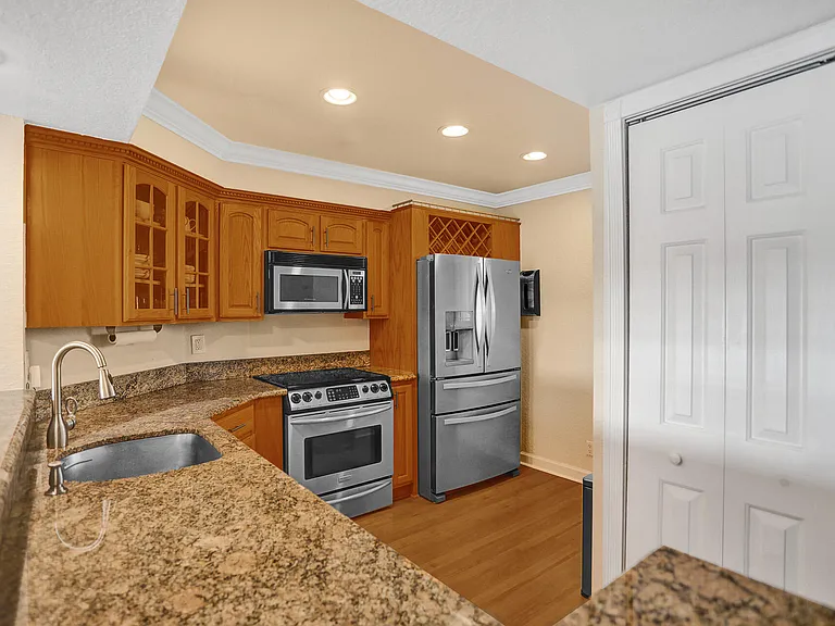 1501 E Broward Blvd #804 — Photo 18