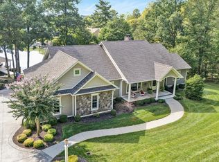 112 Grindstone Ln, Union Hall, VA 24176