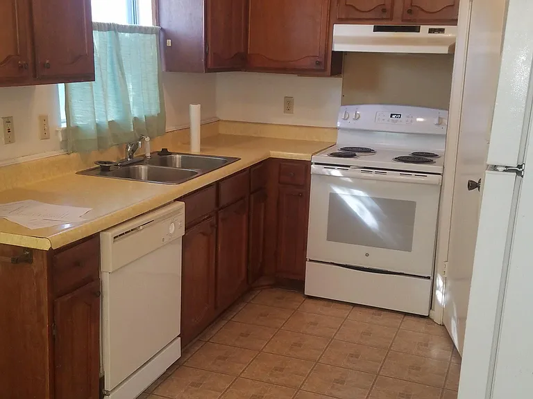 6854 Agua Calientes — Photo 2