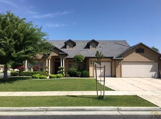 10508 Whitburn St, Bakersfield, CA