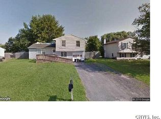 5537 Imperia Ln, Clay, NY 13041