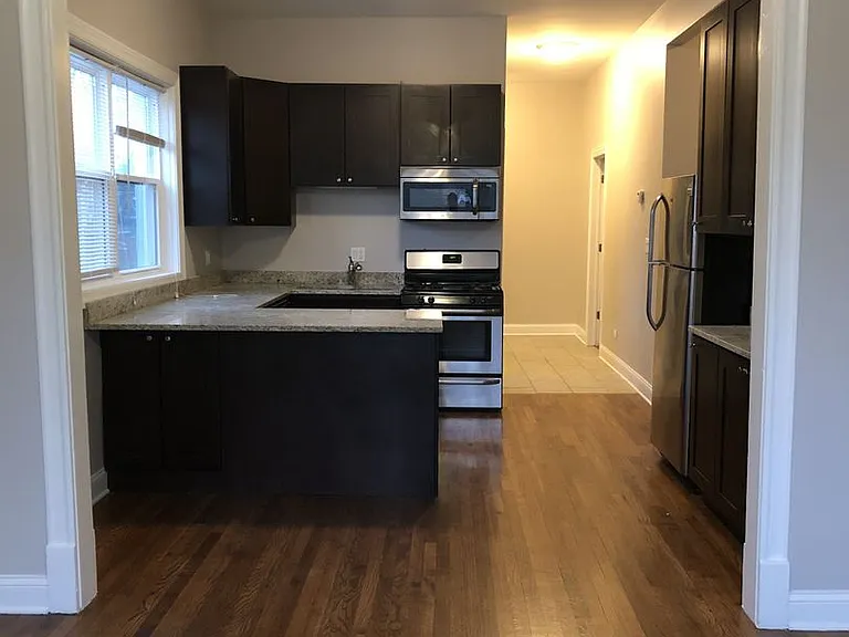 3501 W Cortland St — Photo 16