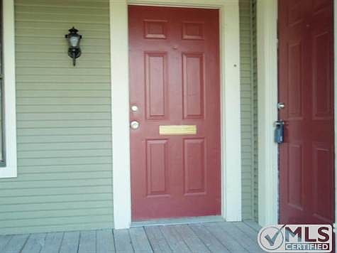 4th image of 2847 S Ewing Ave