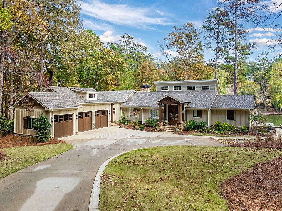 1st image of 1061 Eaglewood Way