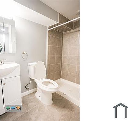 5th image of 1535 W Fairmount Ave