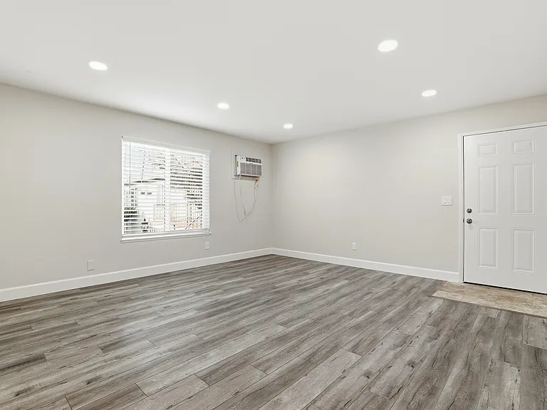 The Parc @470 — Photo 21