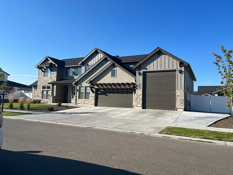 7925 W Mirror Pond Dr — Photo 3