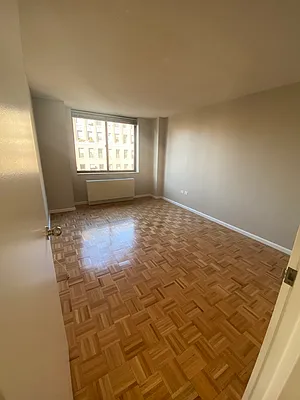 Rented by Bozzuto Management | media 71