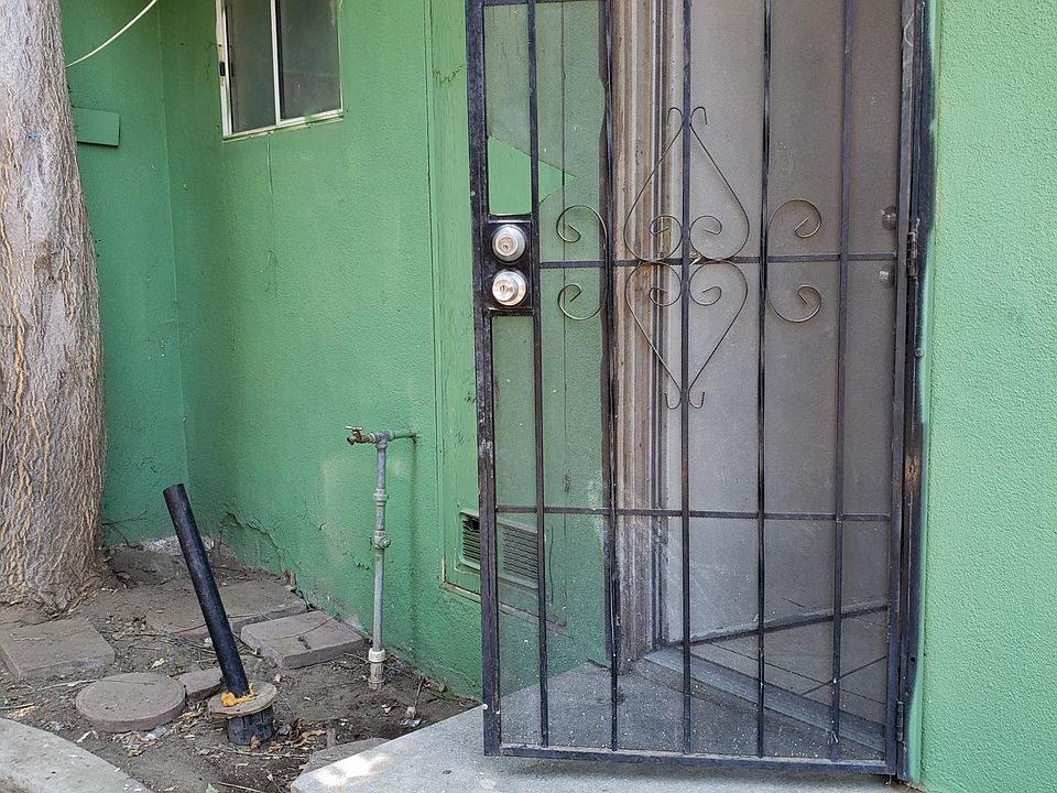 1st image of 401 Niles St APT D