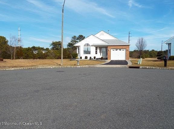 4th image of 46 Abergele Ct