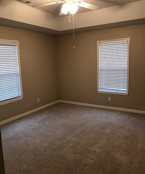 #2 Bedroom (Large)