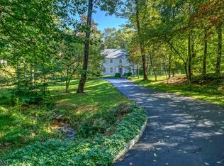 4 Brigade Hill Rd, Morristown, NJ 07960