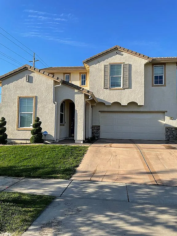 1507 Buckskin Way photo 1