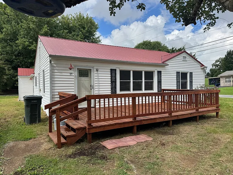 119 Starlite Dr — Photo 1