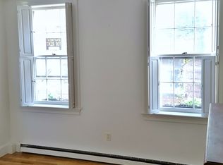 20 Pinckney St #1, Boston, MA 02114