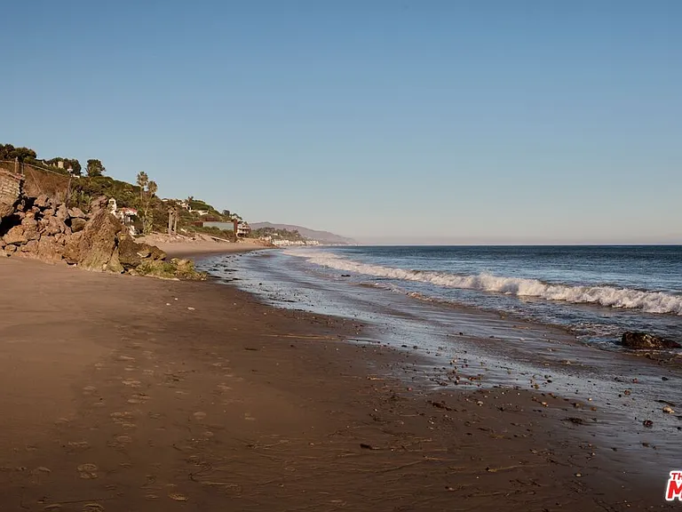 28026 Sea Lane Dr — Photo 3