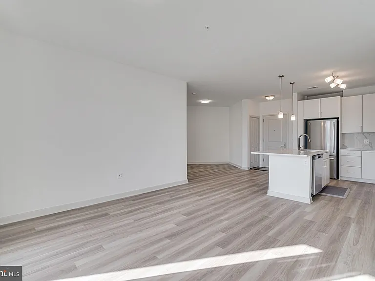 10755 Fairgrounds Dr #326 — Photo 17