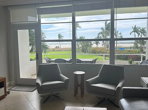 220 Seaview Ct APT 202, Marco Island, FL 34145