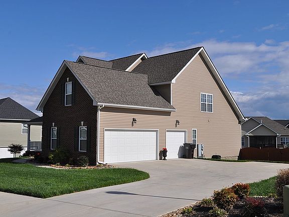 2nd image of 6132 Wishing Well Ln