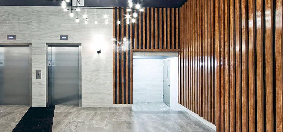 BUILDING LOBBY INCLUDES CONCIERGE DESK
