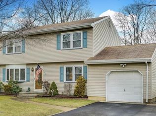 275 Vermont Dr, Brick, NJ