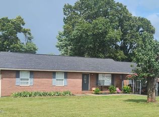 220 Michal Ln, New Tazewell, TN 37825