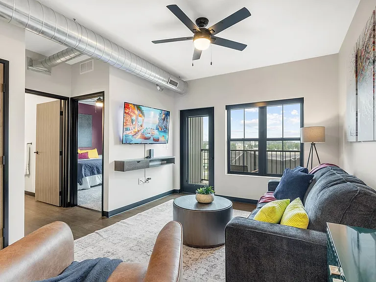 151 Lofts — Photo 150