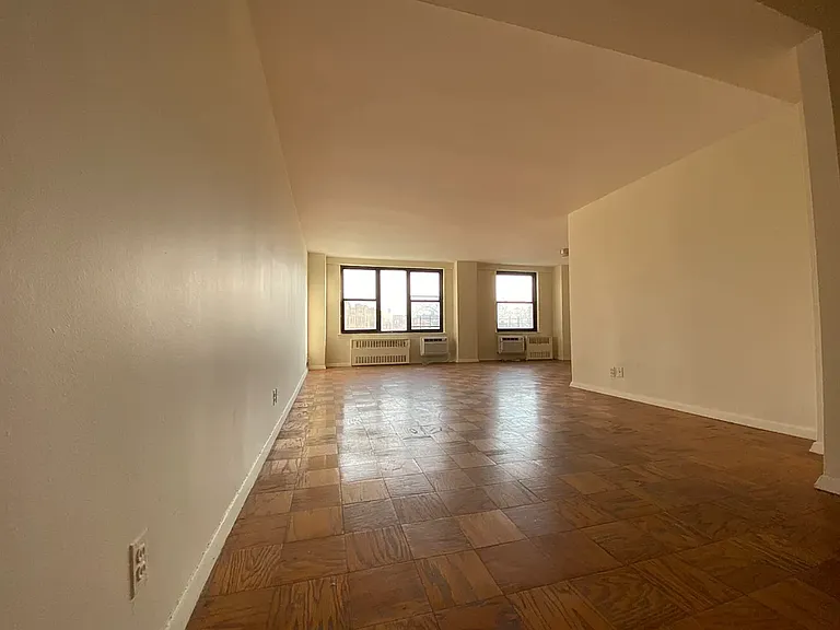 50 Brighton First Rd #5G — Photo 6