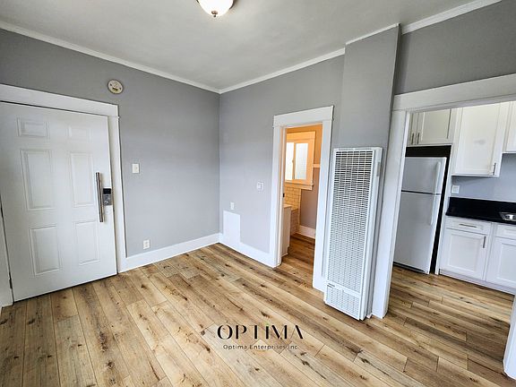 2nd image of 322 Daisy Ave APT 7