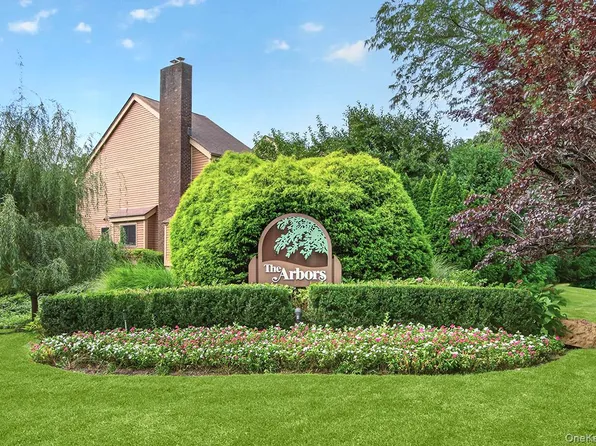 246 Treetop Crescent, Rye Brook, NY 10573