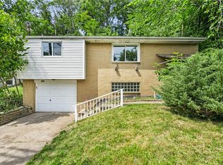 127 Johnston Rd, Pittsburgh, PA 15235
