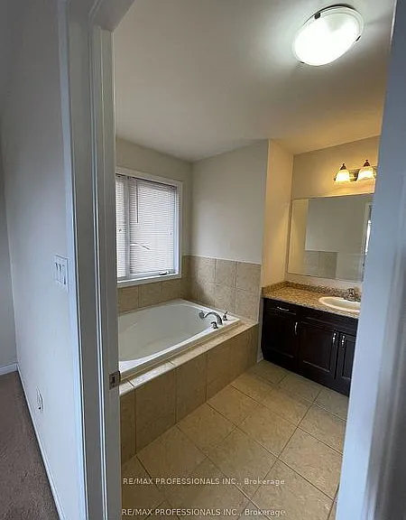 272 Leiterman Dr — Photo 37