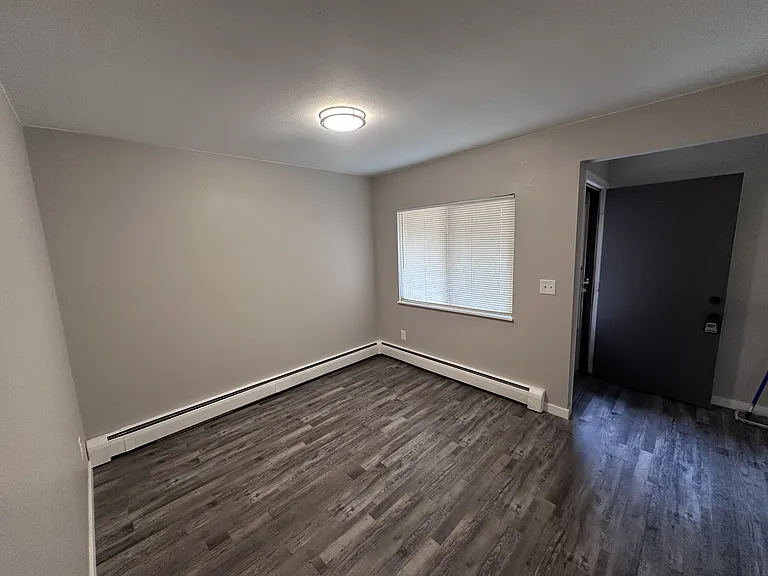2805 Riverside Dr — Photo 25