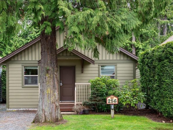 1130 Resort Dr #256, Parksville, BC V9P 2E3