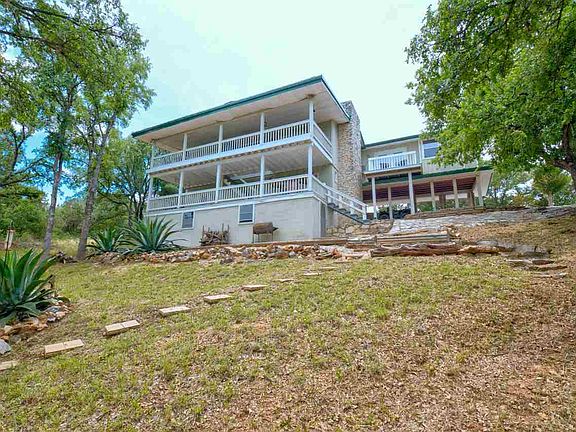 4th image of 2609 Sunny Point Dr