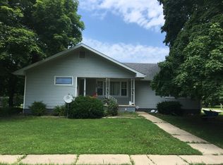 121 E North St, Fillmore, IL 62032