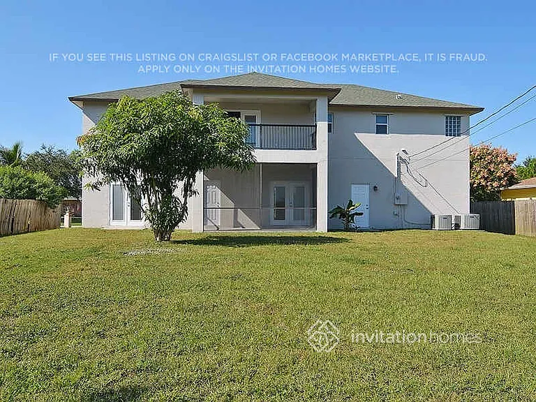2351 SW Freeman St — Photo 17