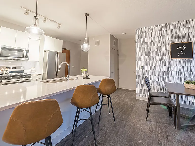 Luna Apartments — Photo 56