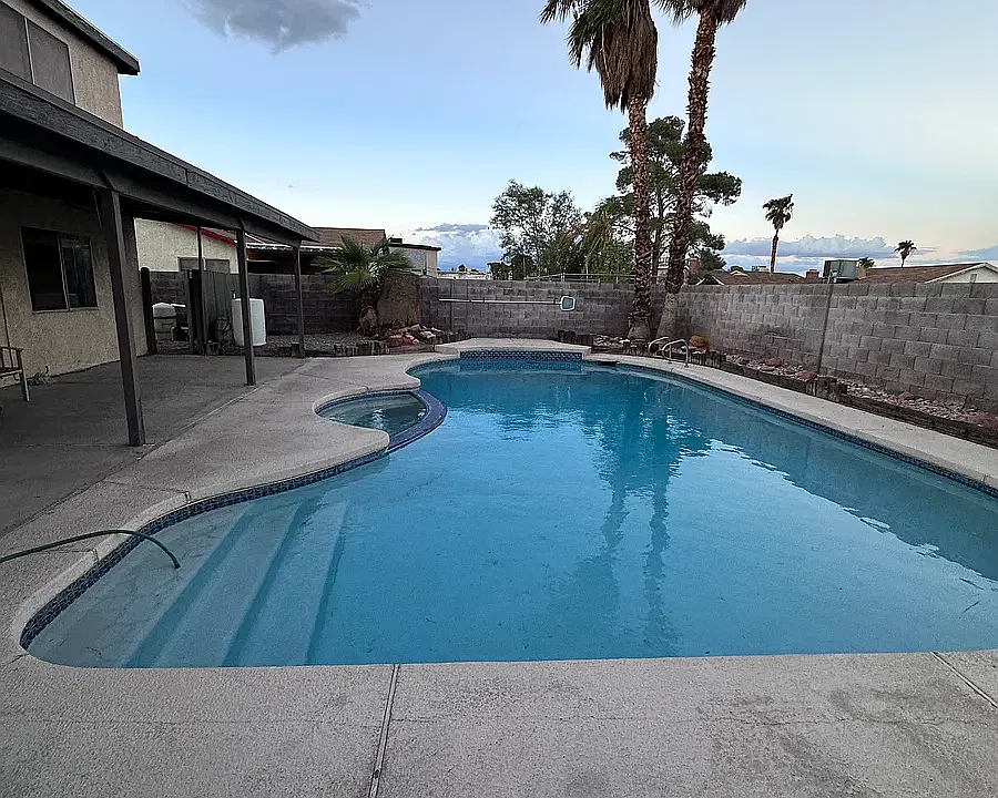 4036 Bridgeview Cir