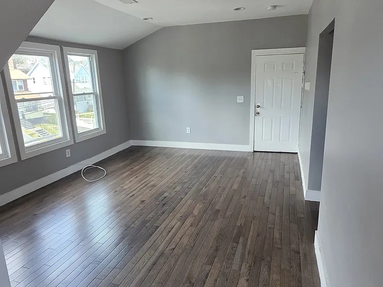 432 Stuyvesant Ave #3 — Photo 4