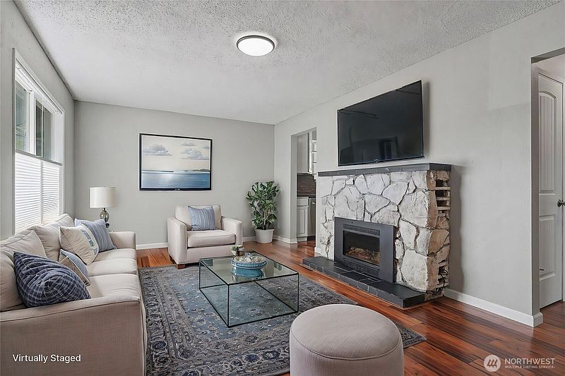 4th image of 7014 S Montgomery Street